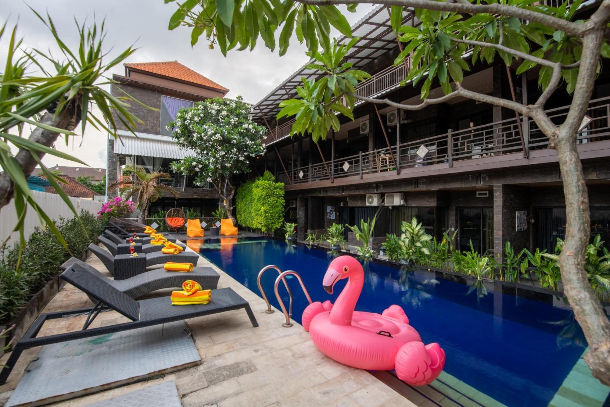 L'Amore Hotel Seminyak エクステリア 写真